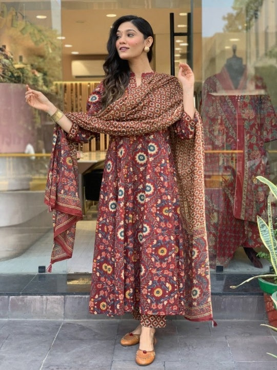 Jyoti Fashion Women's Maroon Rayon Slub Floral Printed Designer Kurta Set with Dupatta | Grocsy