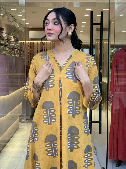 Jyoti Fashion Women's Yellow Rayon Slub Printed Designer Kurta Set with Dupatta | Grocsy