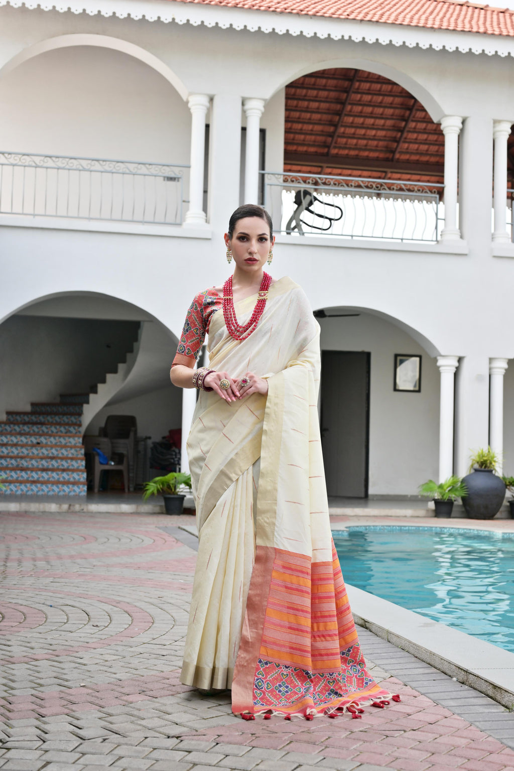 Jyoti Fashion Women's Off White Khadi Raw Silk Meena Weaving Patola Saree with Blouse | Grocsy