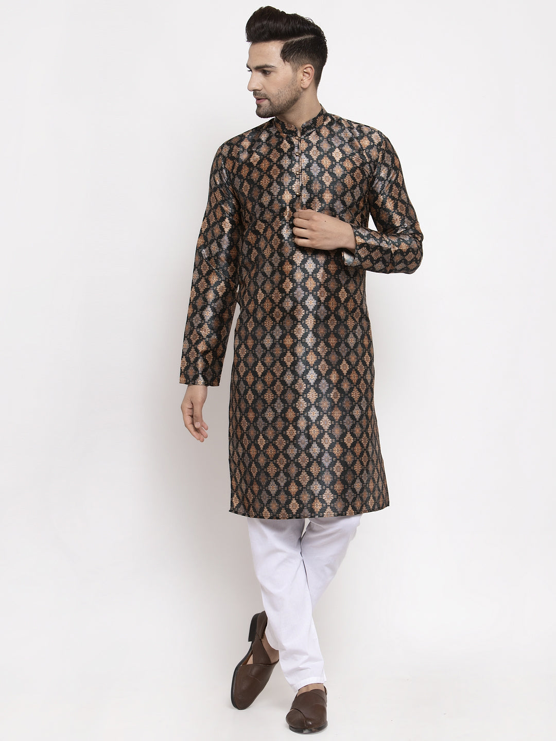 Jompers Men Black Printed Kurta with Pyjamas | Grocsy
