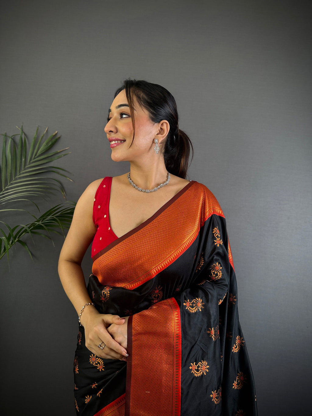 Elora Black Soft Silk Nath Meenakari Zari Work Paithani Saree | Grocsy