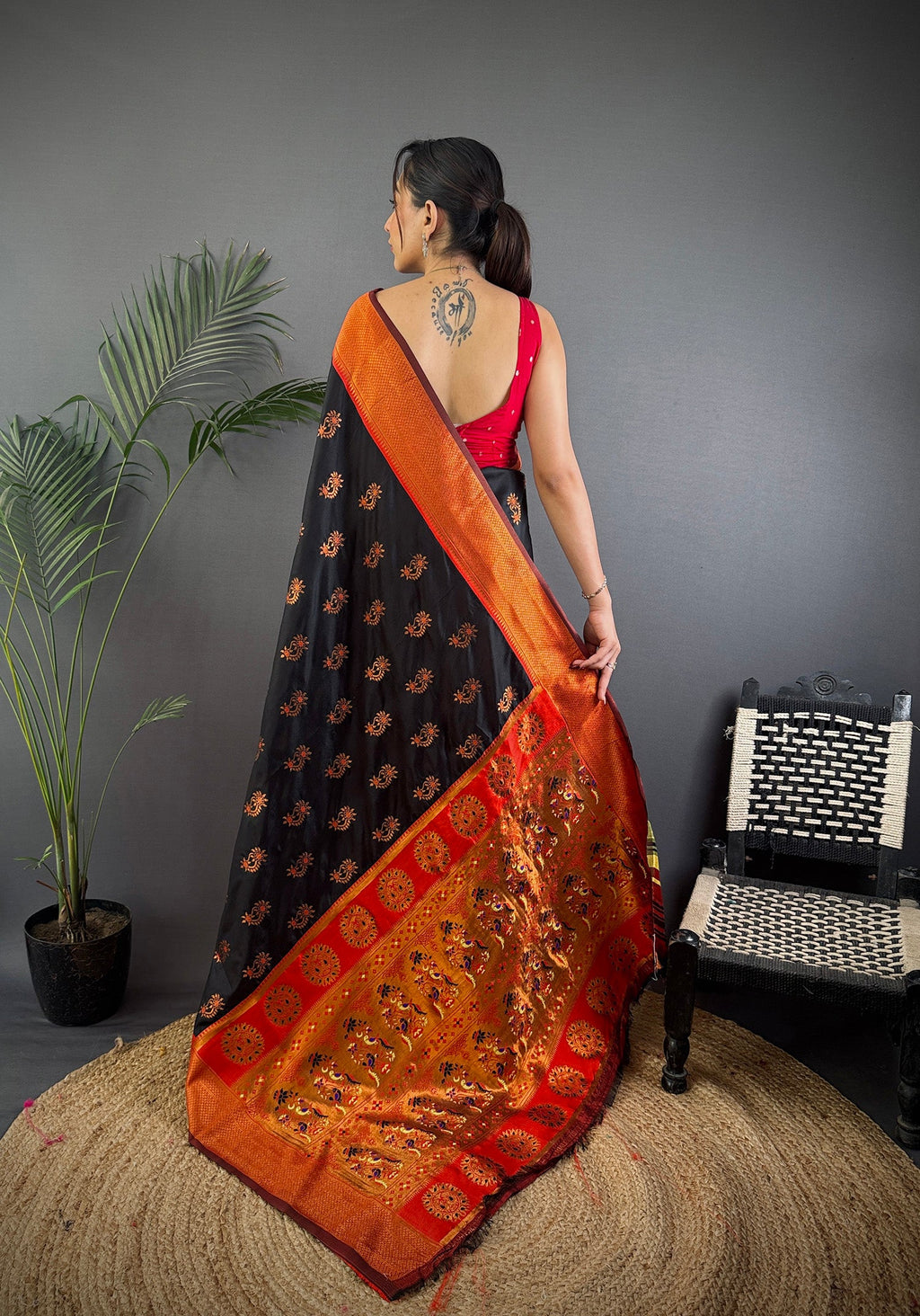 Elora Black Soft Silk Nath Meenakari Zari Work Paithani Saree | Grocsy