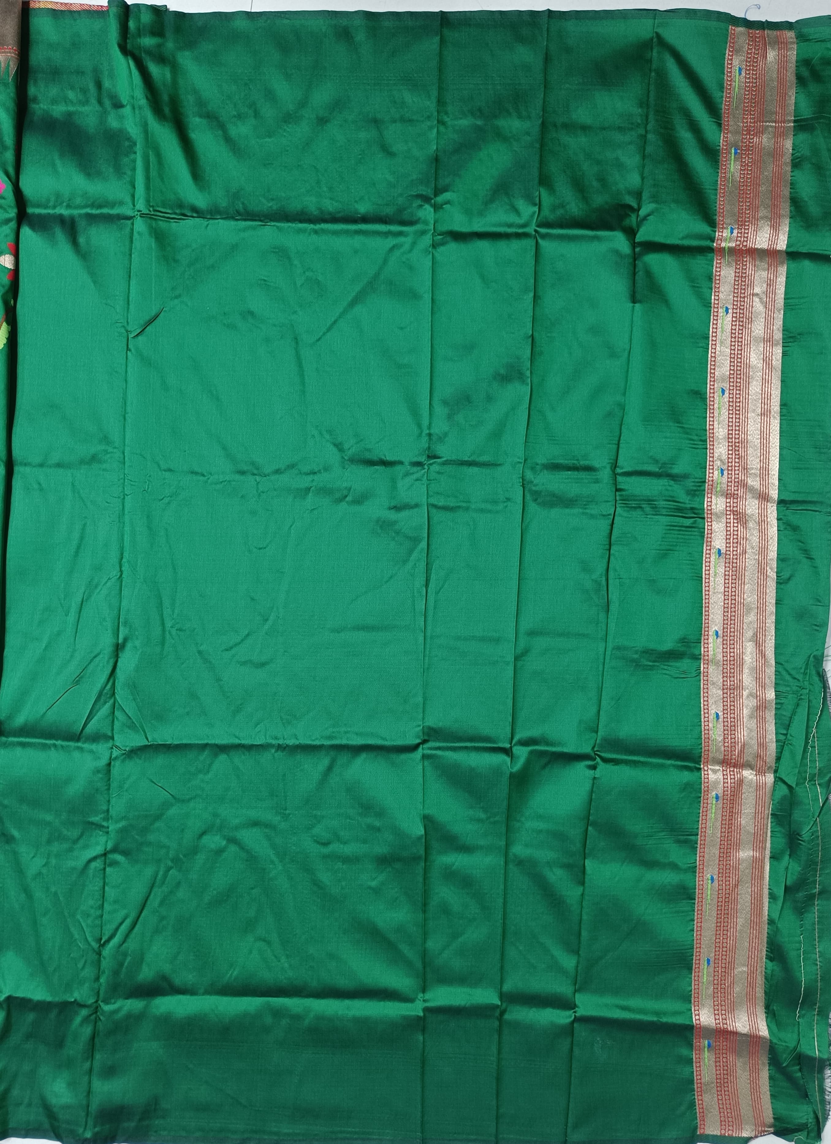 Elora Dark Green Soft Silk Motifs Mina Zari Weaving Paithani Saree | Grocsy