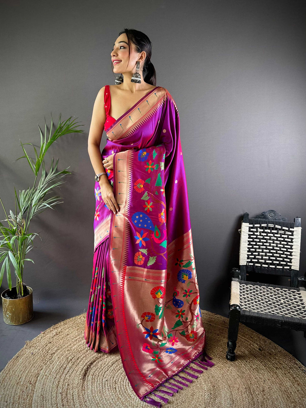 Elora Magenta Soft Silk Motifs Mina Zari Weaving Paithani Saree | Grocsy