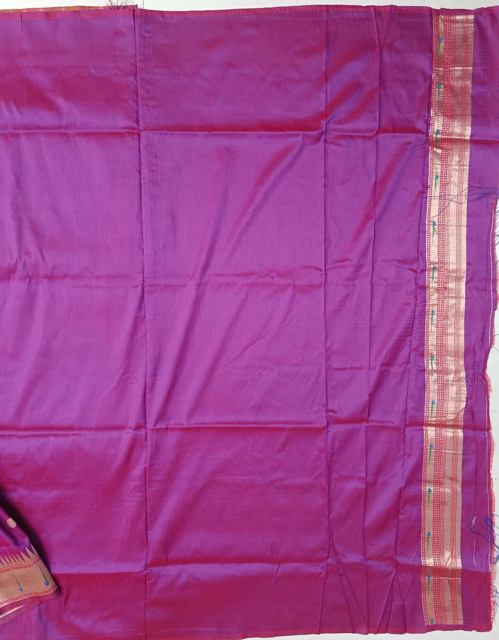 Elora Magenta Soft Silk Motifs Mina Zari Weaving Paithani Saree | Grocsy