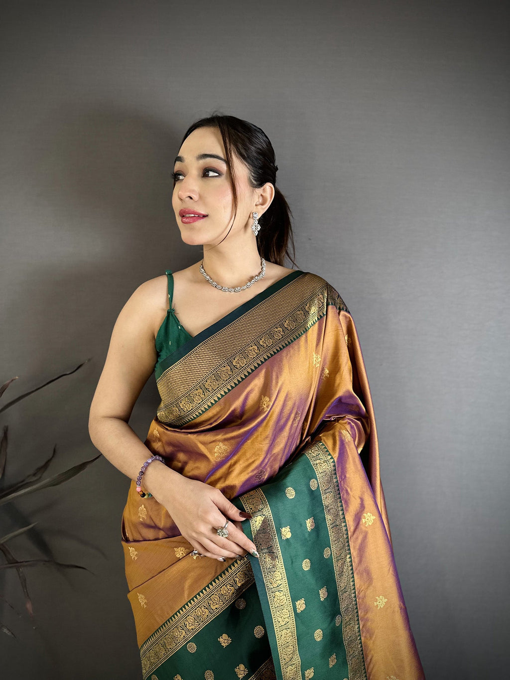 Elora Copper Soft Silk Small Floral Zari Butti Gold Zari Weaving Banarasi Saree | Grocsy