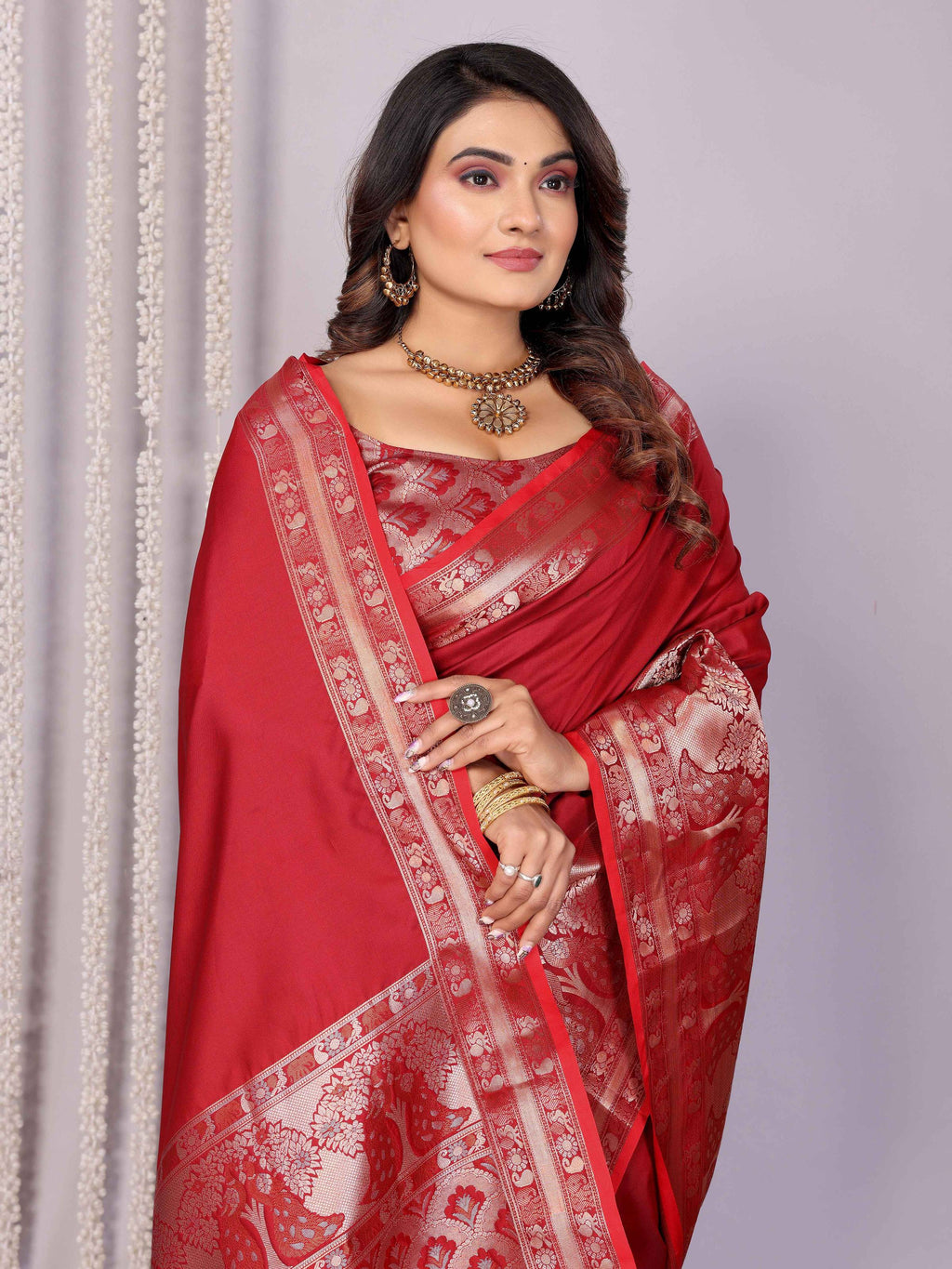 Elora Red Soft Silk Plain Banarasi With Peacock Zari Jacquard Weaving Border Saree | Grocsy