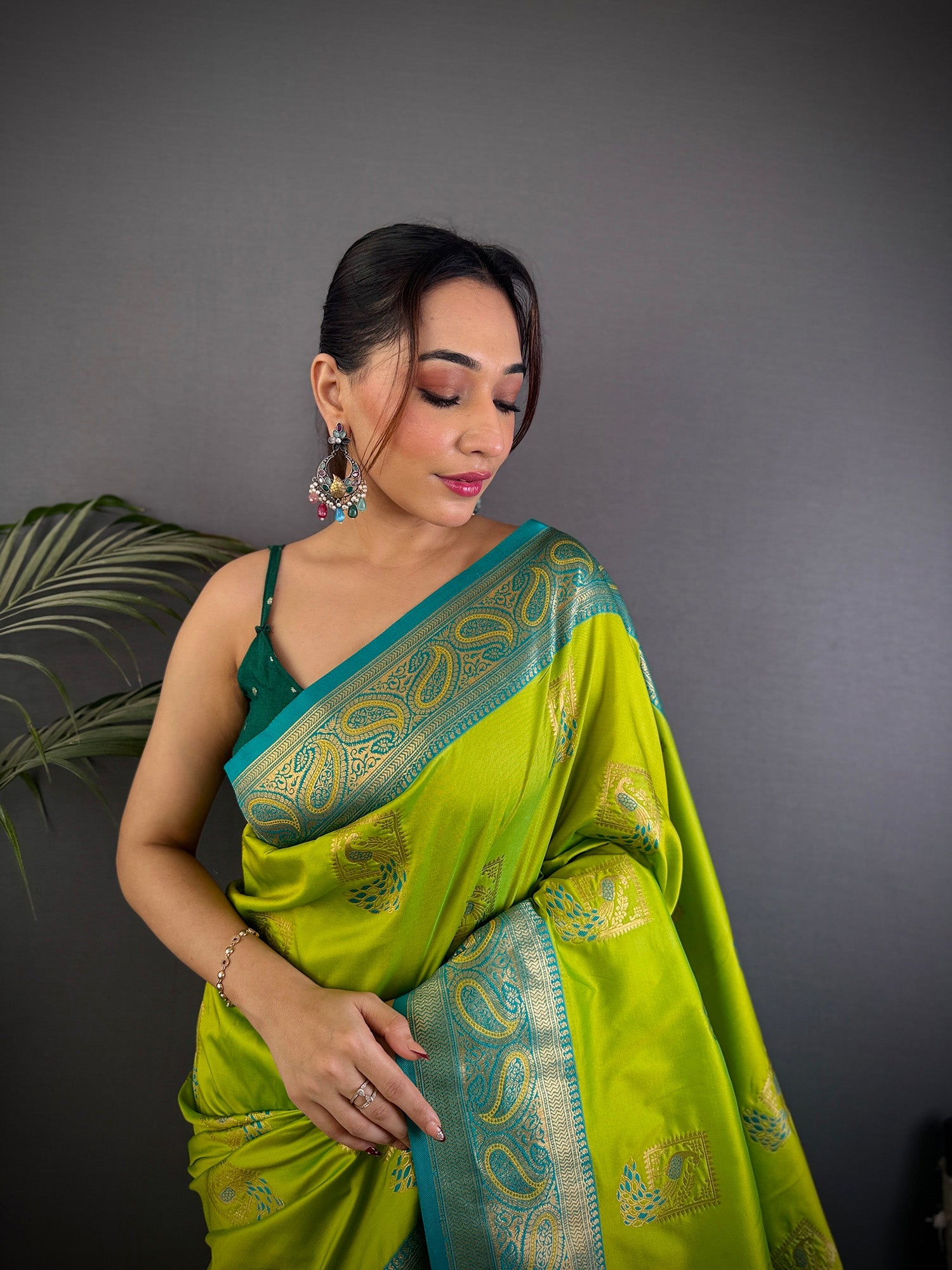 Elora Lime Green Soft Silk Peacock Pattern Zari Weaving Contrast Border Banarasi Saree | Grocsy