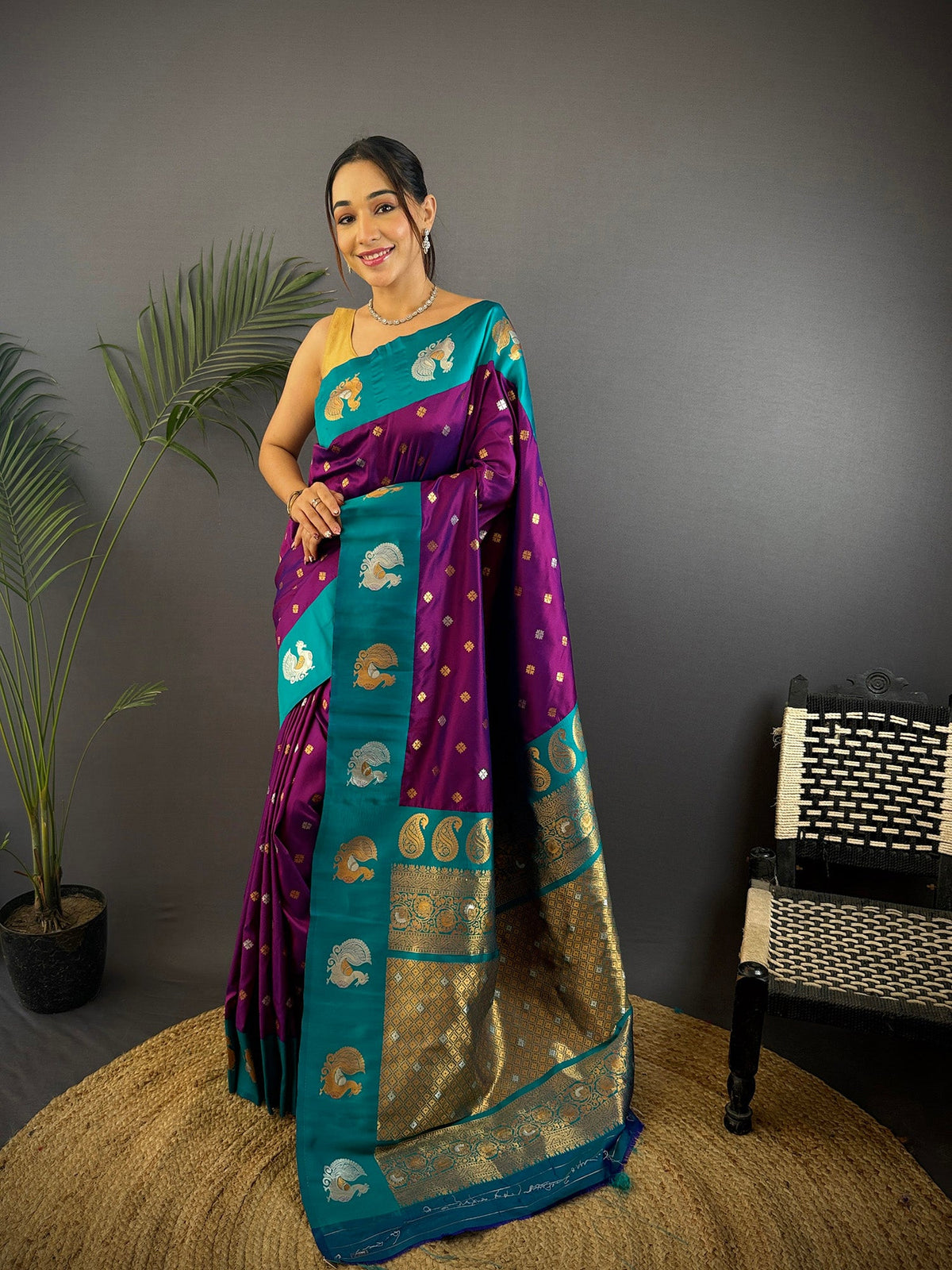 Elora Purple Soft Silk Butti Zari Weaving Contrast Weaving Border Banarasi Saree | Grocsy