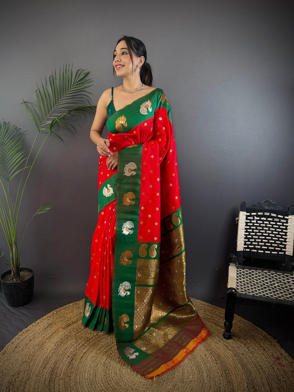 Elora Red Soft Silk Butti Zari Weaving Contrast Weaving Border Banarasi Saree | Grocsy