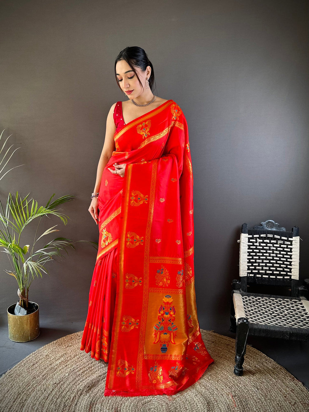 Elora Soft Silk Meenakari Zari Weaving With Peacock Border Paithani Saree | Grocsy