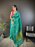 Elora Rama Green Soft Silk Meenakari Zari Weaving With Peacock Border Paithani Saree | Grocsy