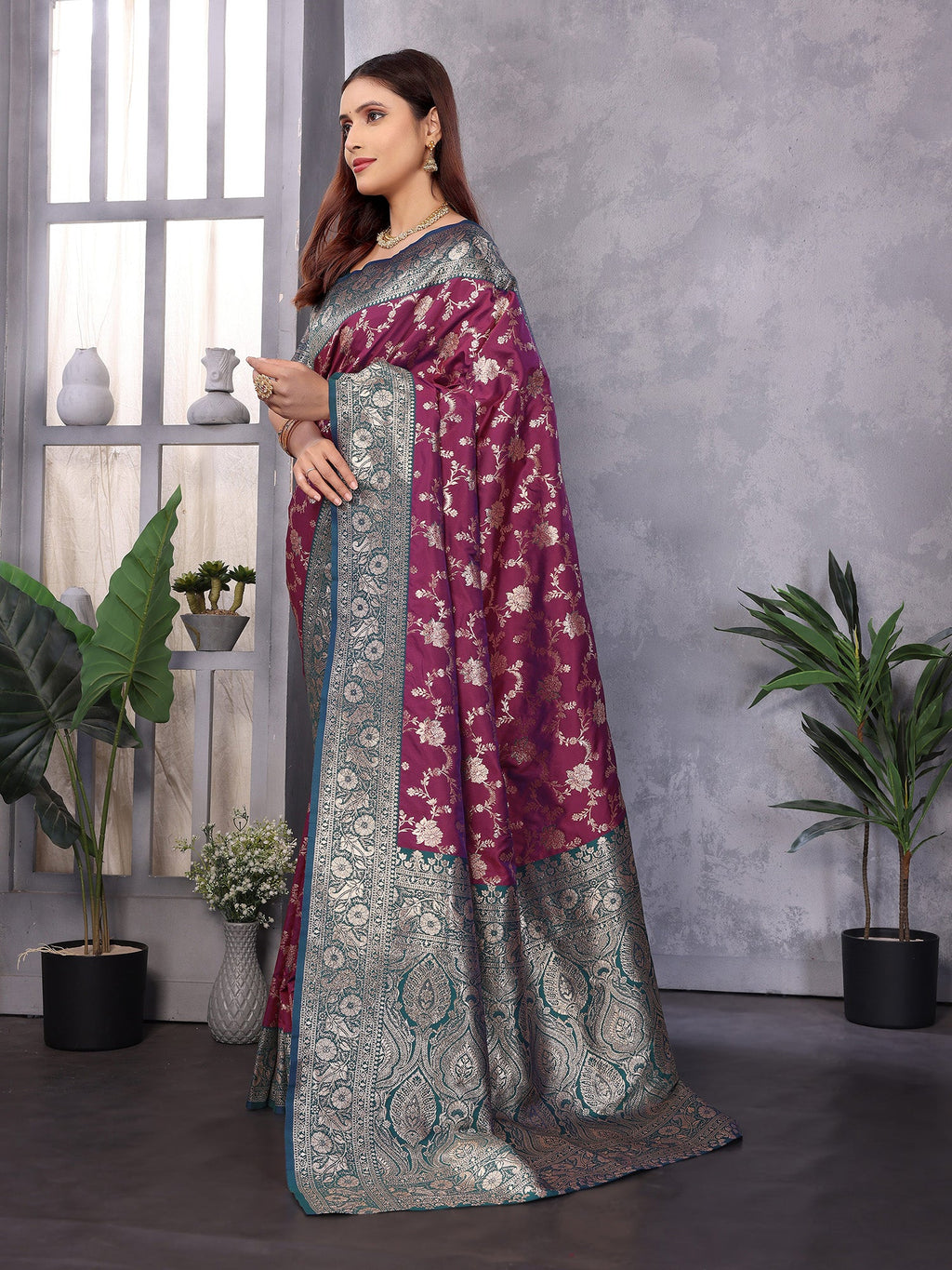 Elora Magenta Soft Silk Zari Zaal Weaving Banarasi With Contrast Blouse | Grocsy