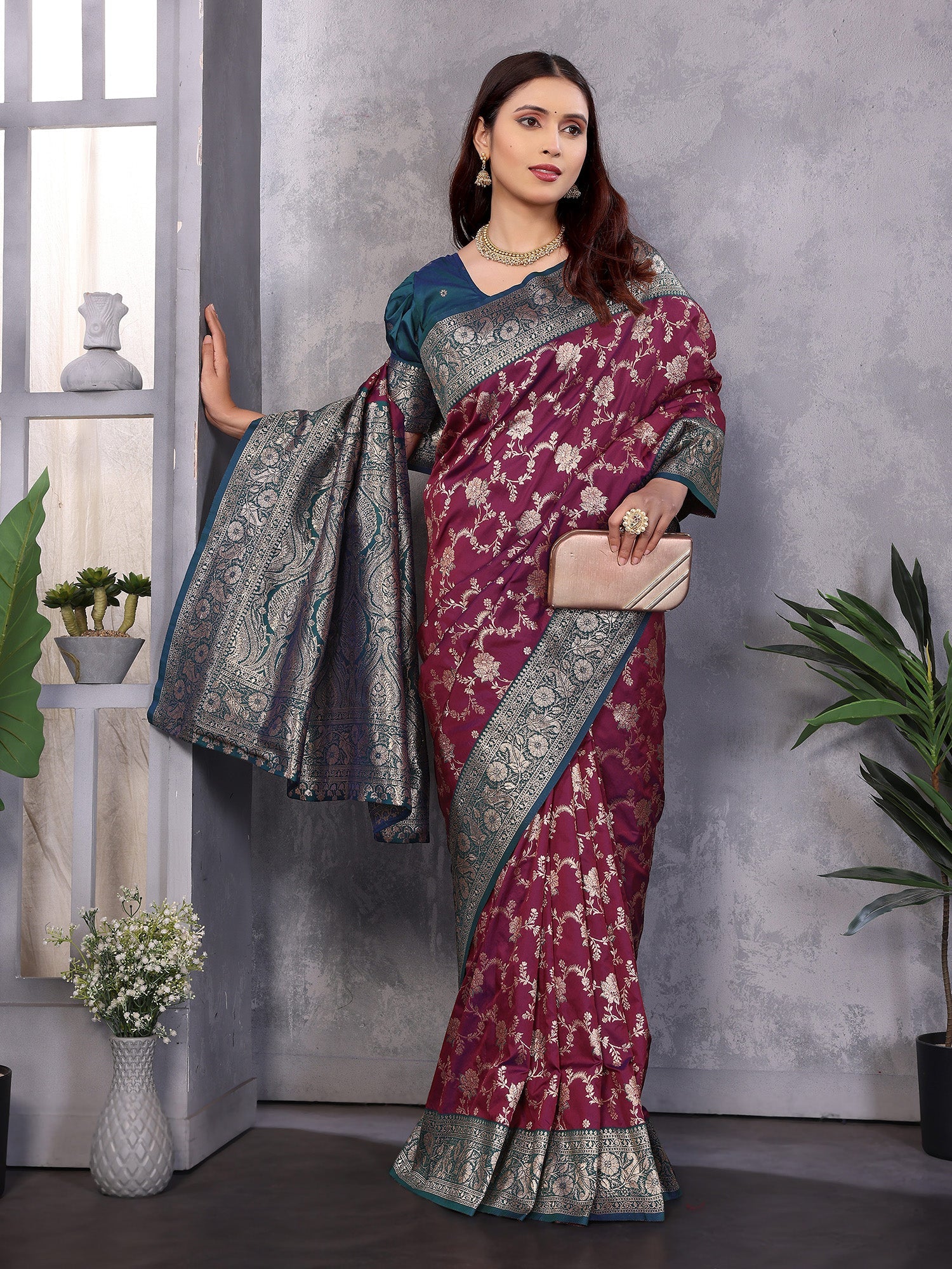 Elora Magenta Soft Silk Zari Zaal Weaving Banarasi With Contrast Blouse | Grocsy