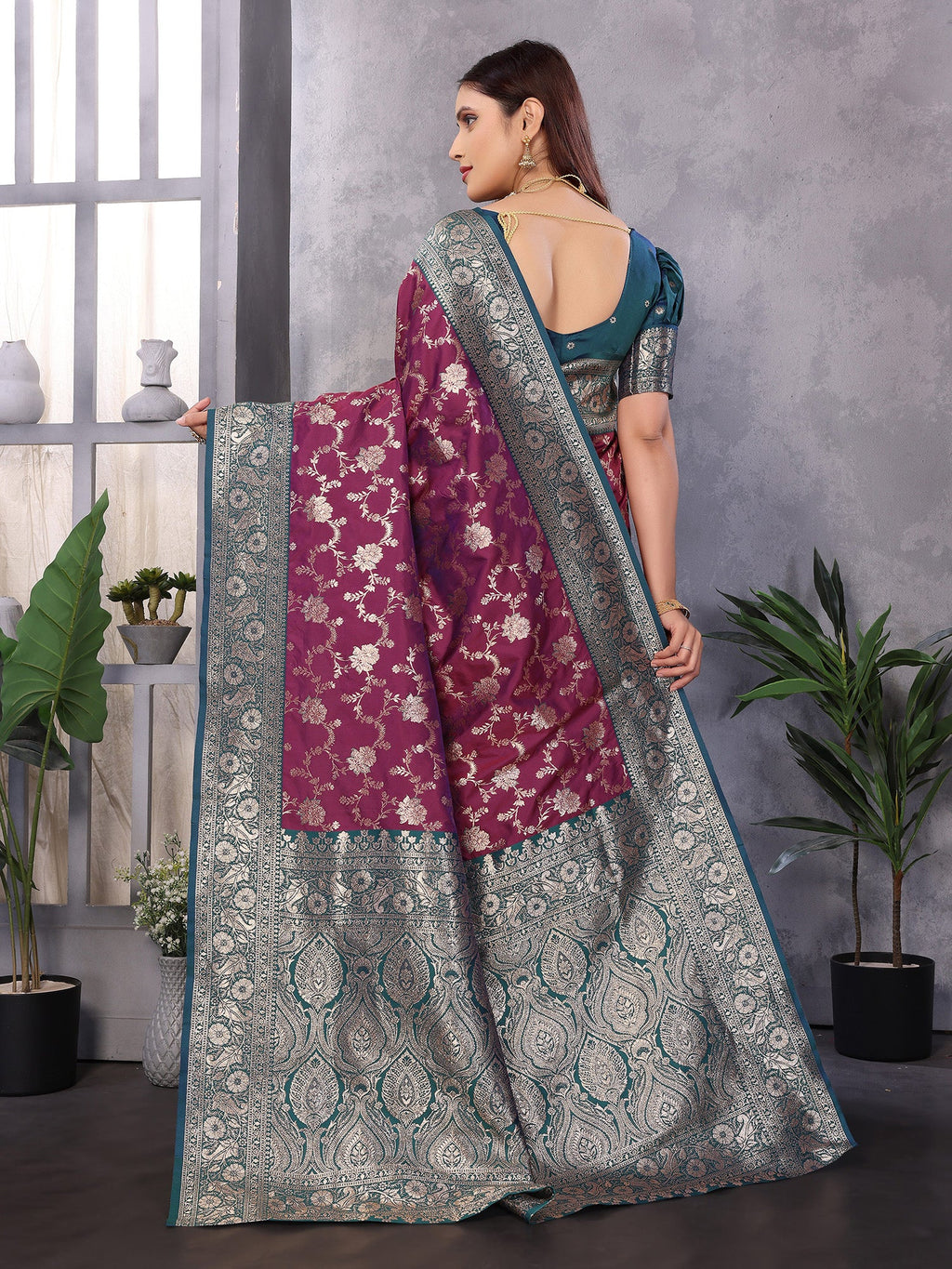 Elora Magenta Soft Silk Zari Zaal Weaving Banarasi With Contrast Blouse | Grocsy