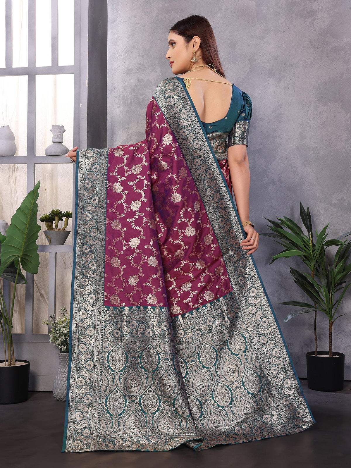 Elora Magenta Soft Silk Zari Zaal Weaving Banarasi With Contrast Blouse | Grocsy