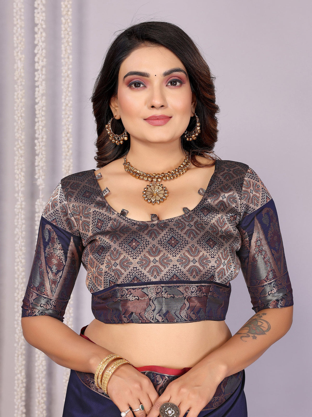 Elora Navy Blue Soft Silk Plain Zari Jacquard Weaving Banarasi Saree With Zari Weaving Border | Grocsy