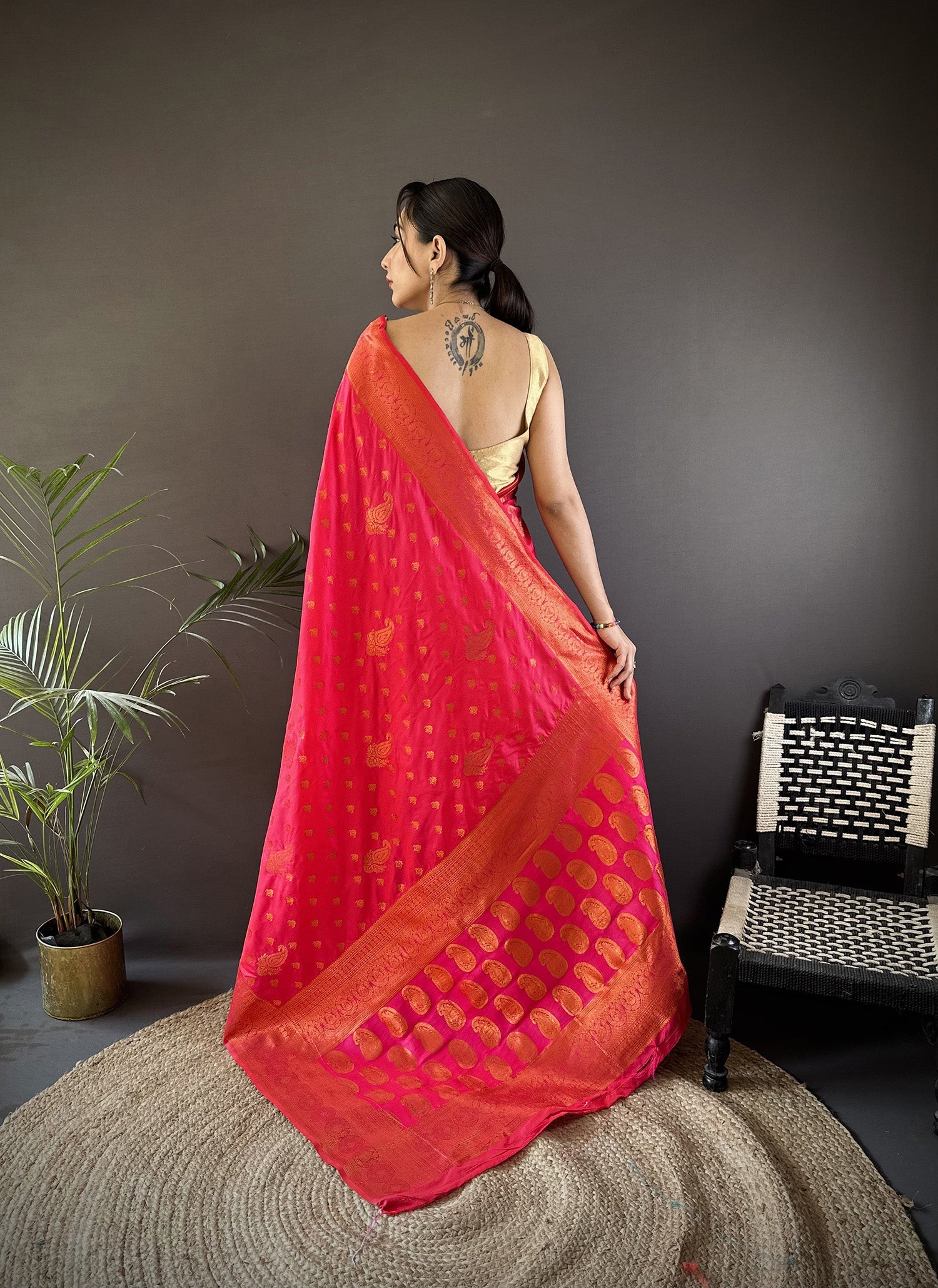 Elora Hot Pink Soft Silk Woven Copper Zari Weaving Banarasi Saree With Contrast Blouse | Grocsy