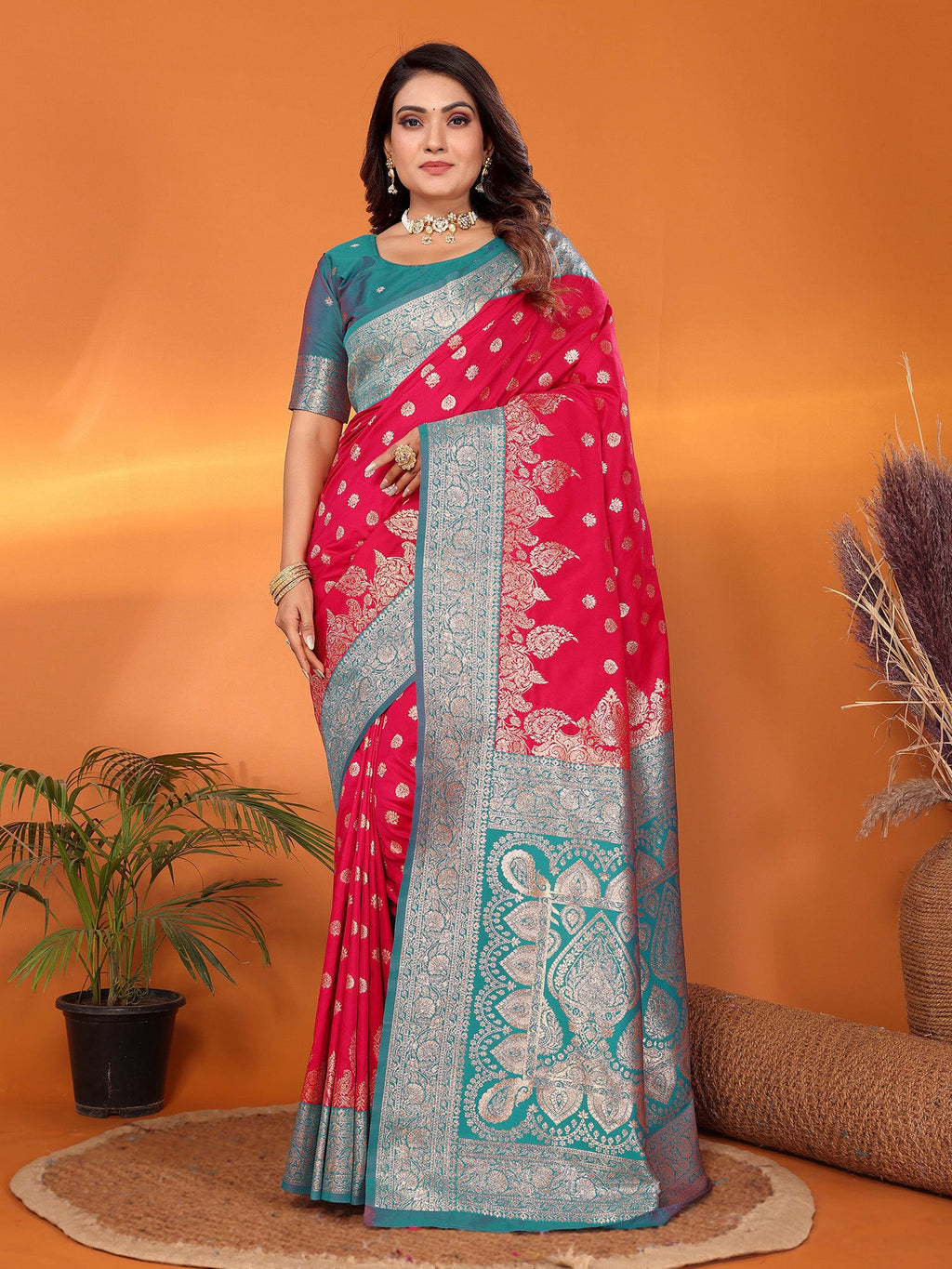 Elora Hot Pink Soft Silk Small Butti Zari Weaving With Heavy Zari Border Saree | Grocsy