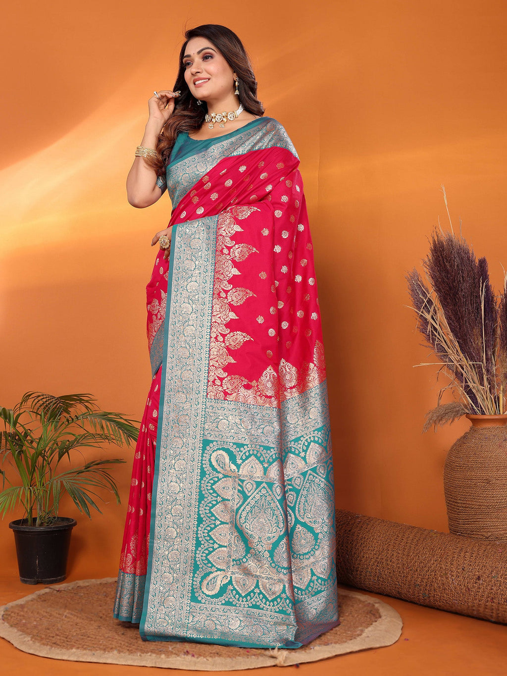Elora Hot Pink Soft Silk Small Butti Zari Weaving With Heavy Zari Border Saree | Grocsy