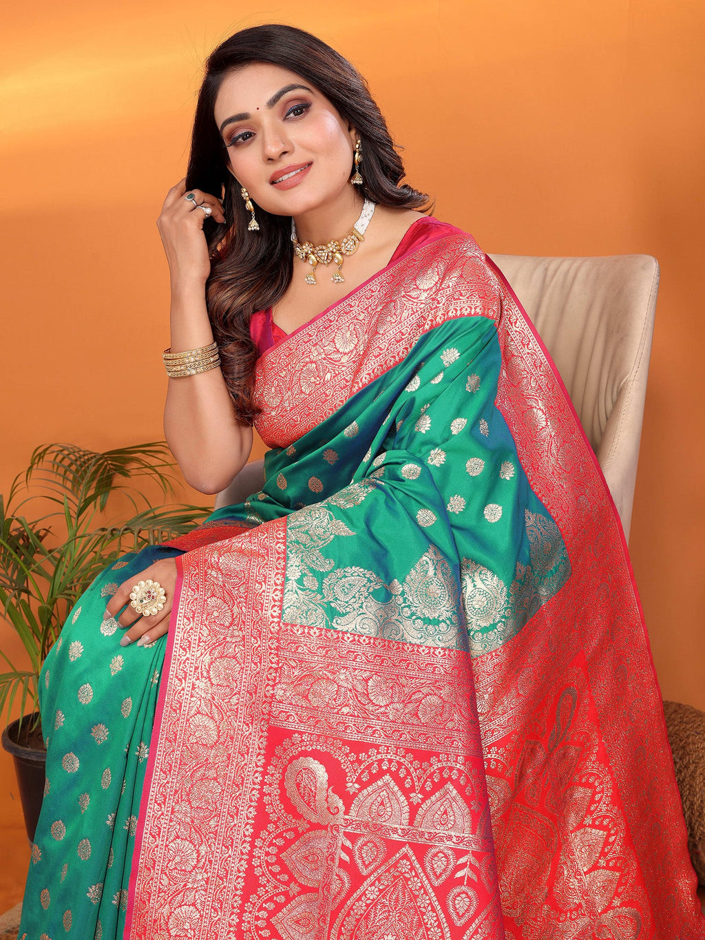 Elora Light Green Soft Silk Small Butti Zari Weaving With Heavy Zari Border Saree | Grocsy