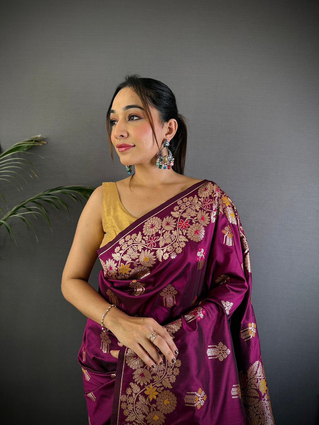 Elora Maroon Soft Silk Floral Zari Weaving Meenakari Saree With Floral Border | Grocsy
