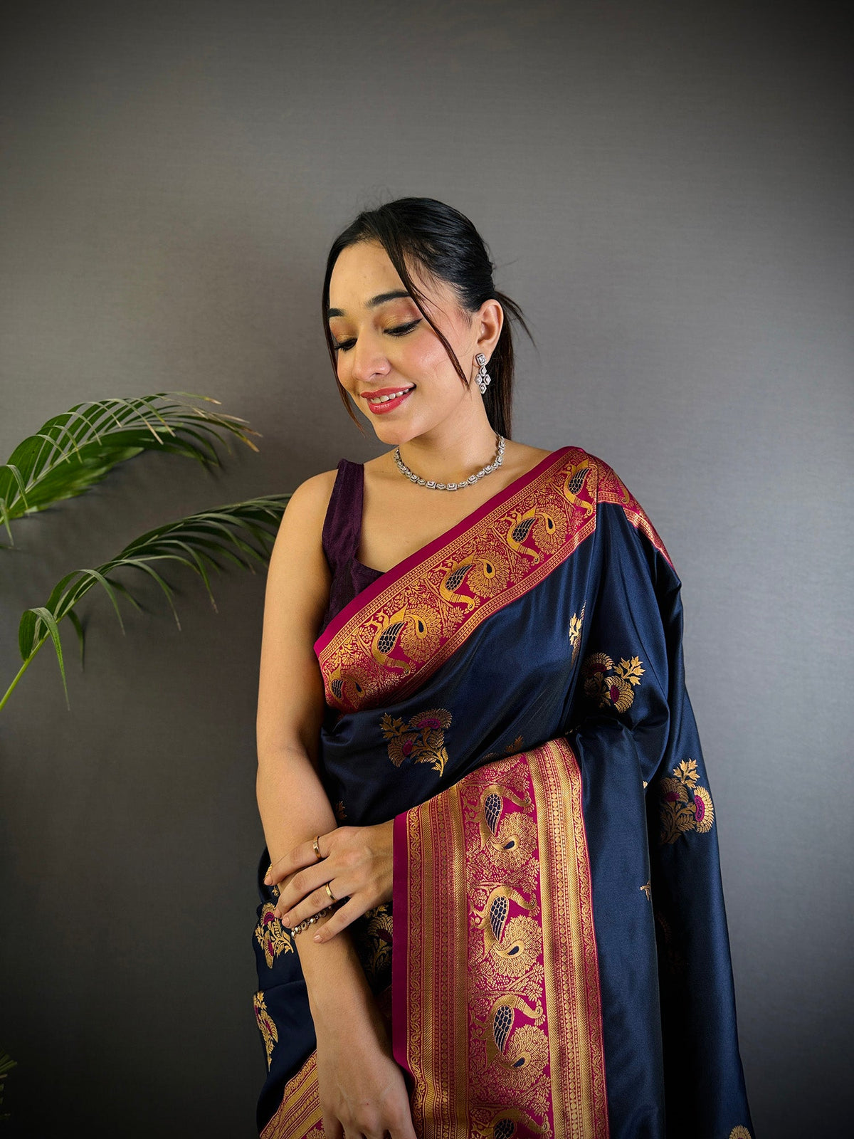 Elora Navy Blue Soft Silk Floral Butta Zari Weaving Banarasi With Peacock Zari Weaving Border | Grocsy