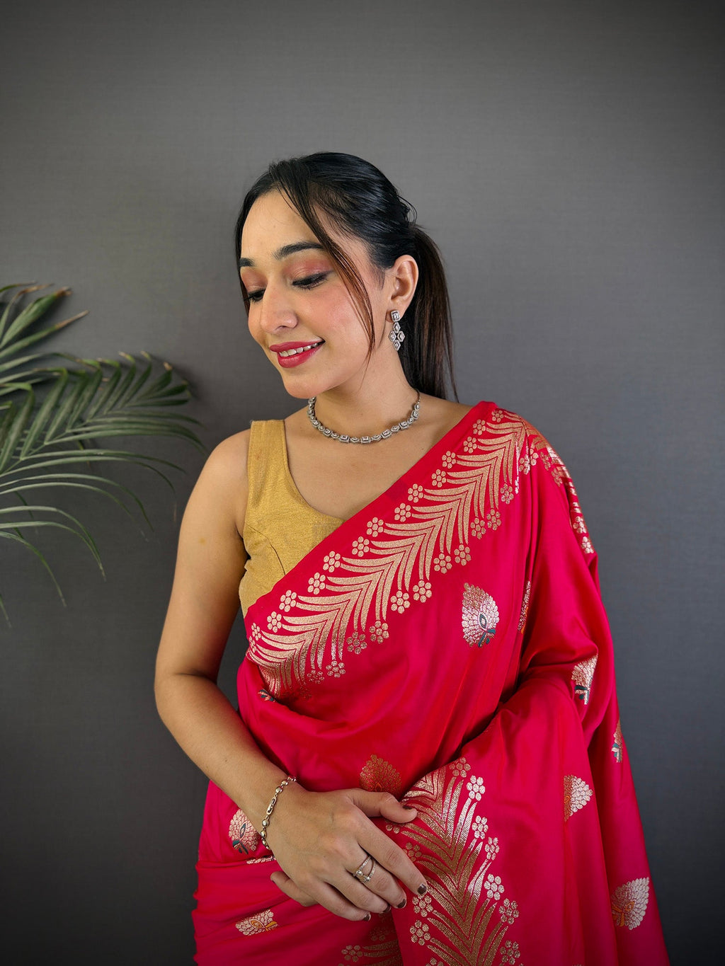 Elora Pink Soft Silk Meenakari Zari Weaving Banarasi Saree | Grocsy