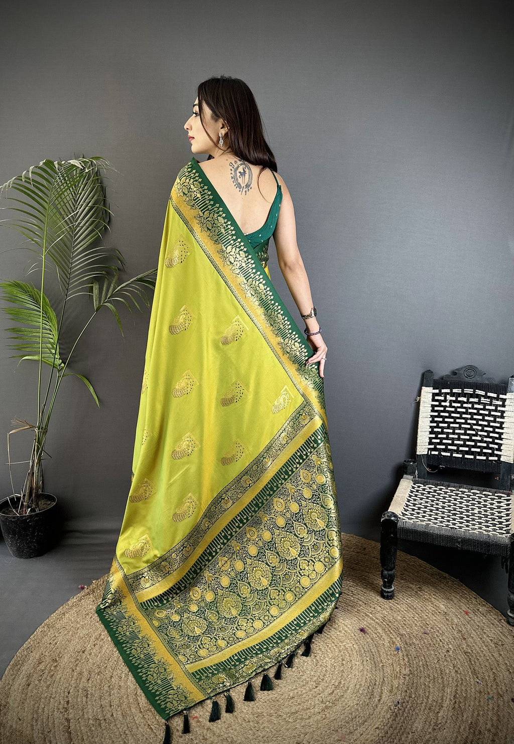 Elora Light Green Soft Silk Dual Zari Peacock Butta Worked Banarasi Saree | Grocsy