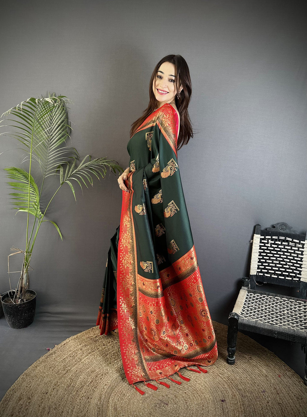 Elora Dark Green Soft Silk Dual Zari Peacock Butta Worked Banarasi Saree | Grocsy