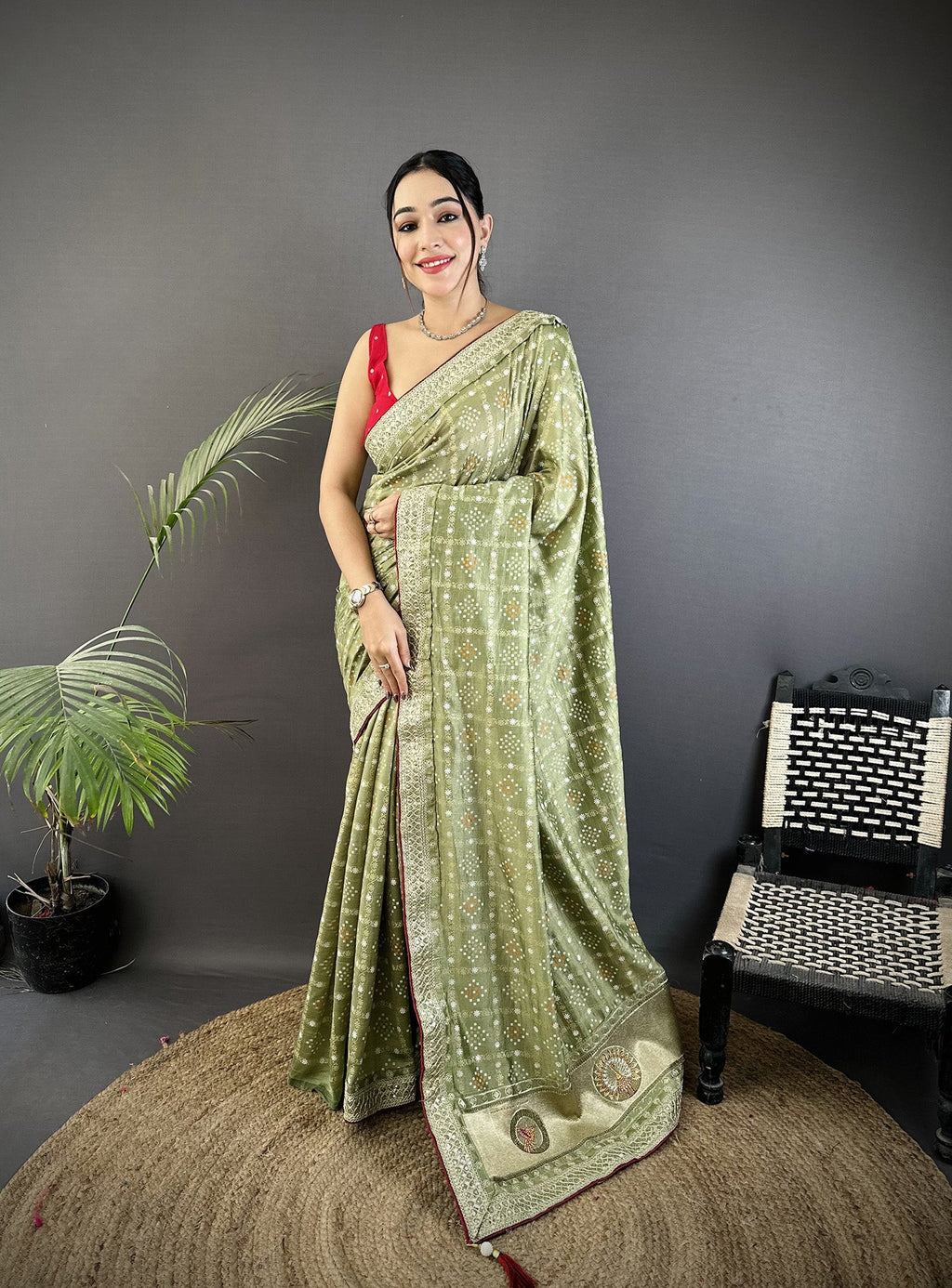 Elora Mehendi Green Vichitra Silk Bandhej Bandhani With Stone & Sequence Work Saree | Grocsy