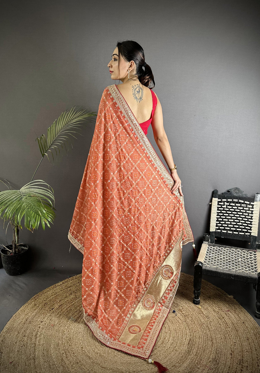 Elora Peach Vichitra Silk Bandhej Bandhani With Stone & Sequence Work Saree | Grocsy