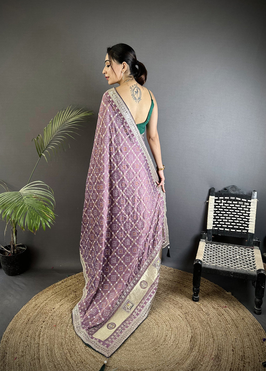 Elora Lavender Vichitra Silk Bandhej Bandhani With Stone & Sequence Work Saree | Grocsy