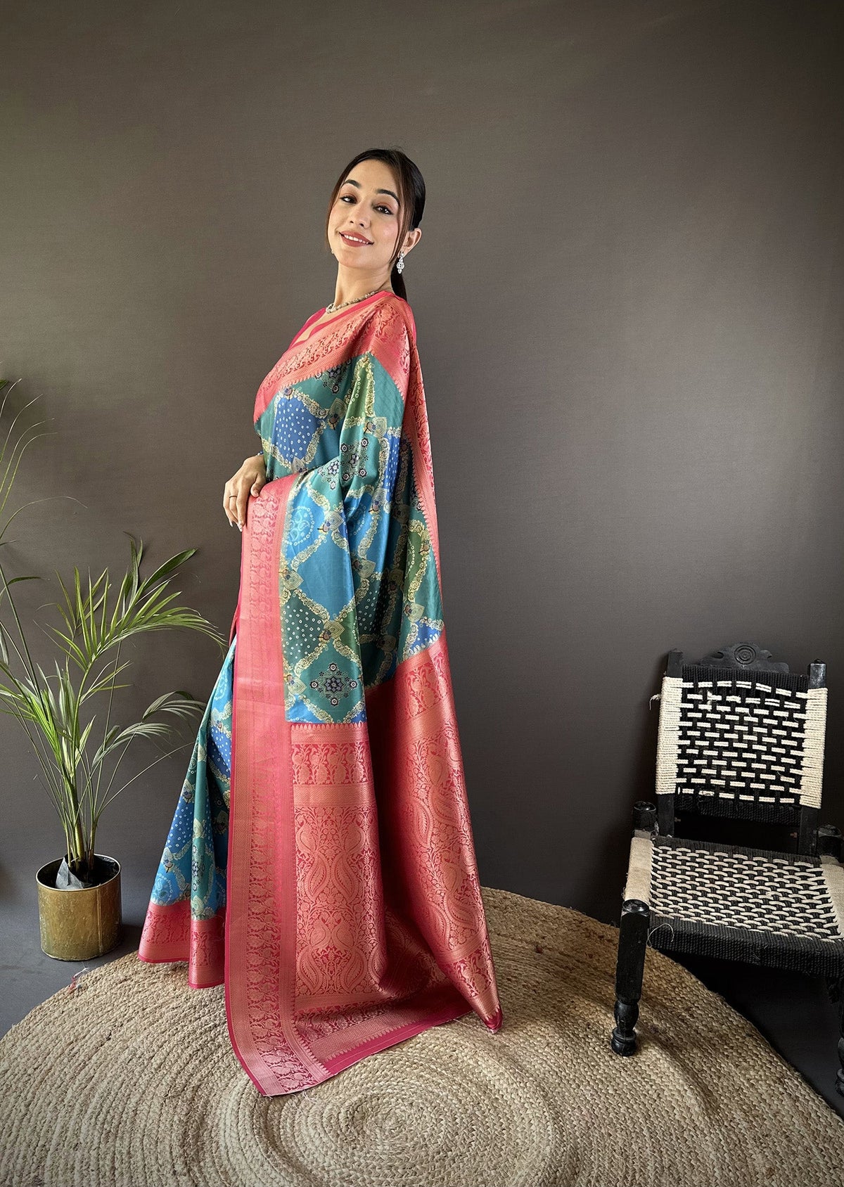 Joban Fashion Teal Soft Lichi Silk Rangcut Jacquard weave Saree | Grocsy