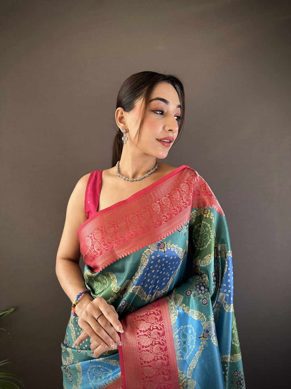 Joban Fashion Teal Soft Lichi Silk Rangcut Jacquard weave Saree | Grocsy