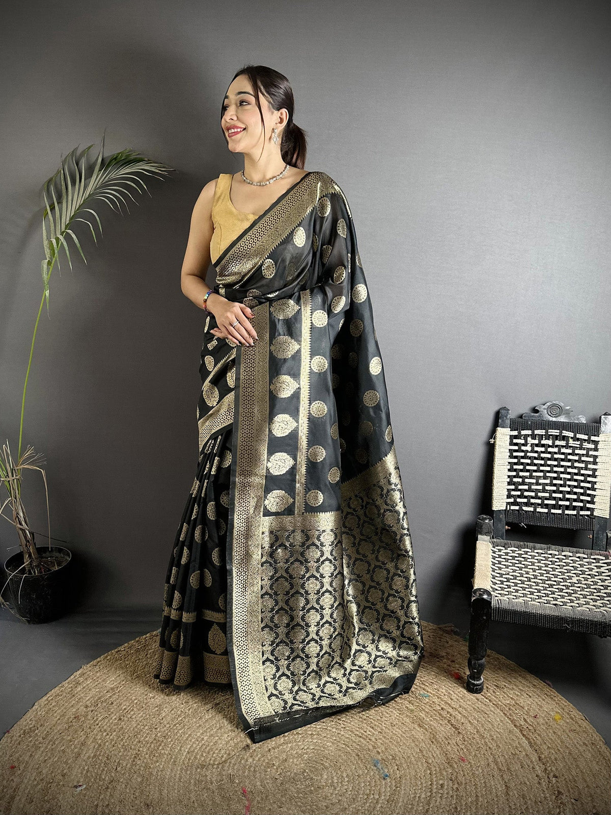 Joban Fashion Black Soft Banarasi Silk Jacquard Weaving Saree | Grocsy