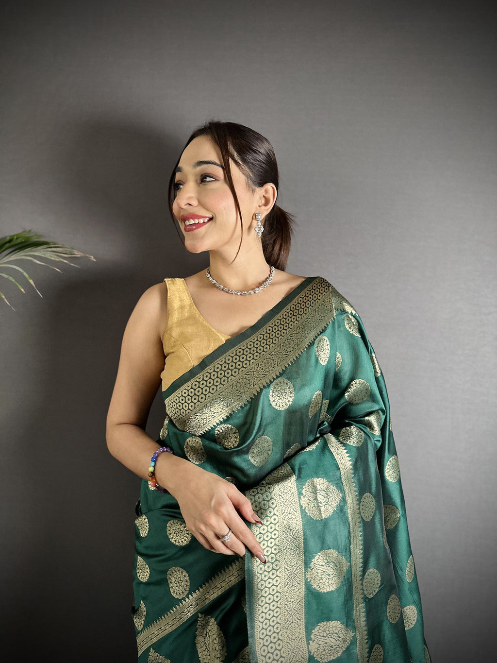 Joban Fashion Green Soft Banarasi Silk Jacquard Weaving Saree | Grocsy