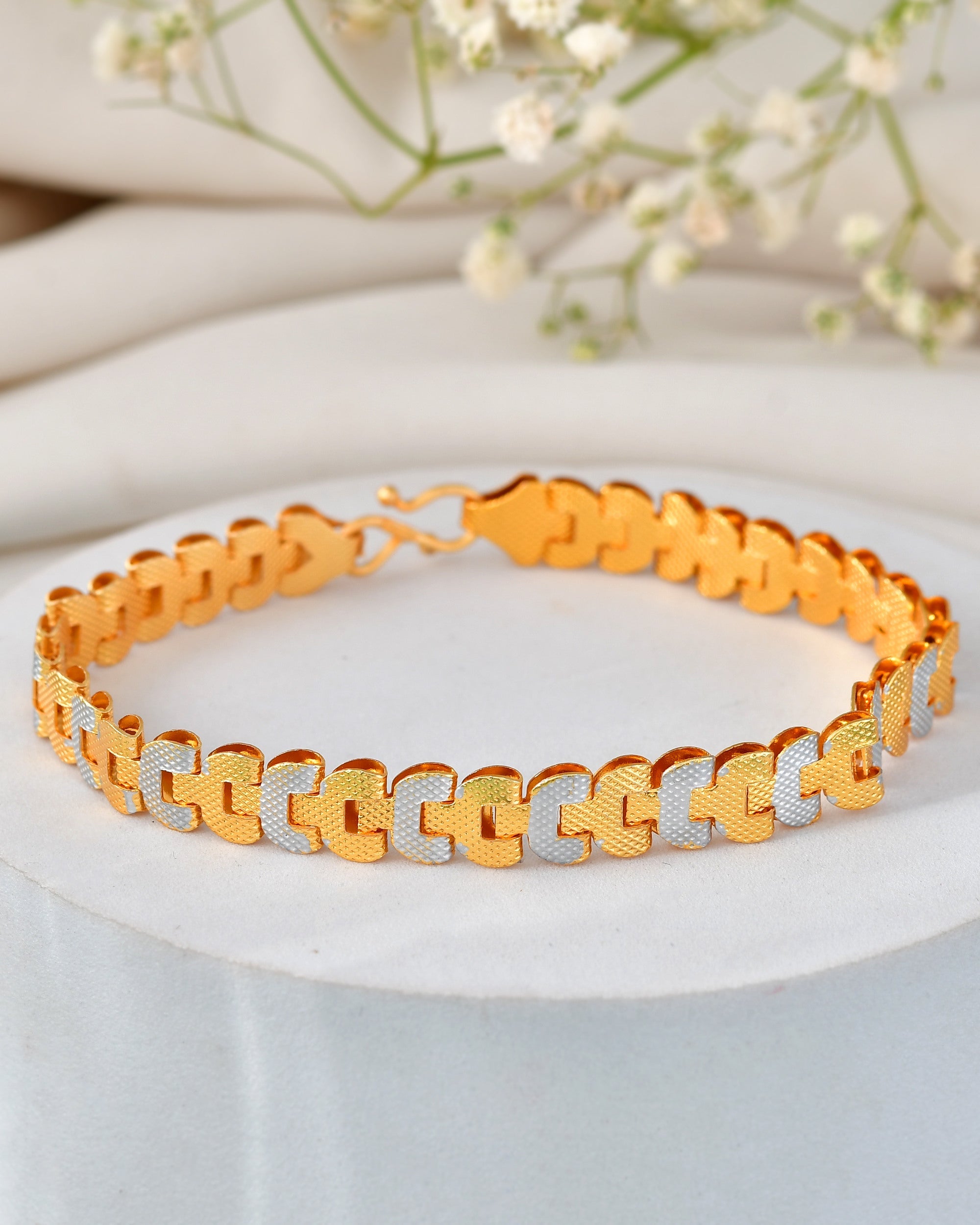 Jewels Nest Stylish Two-Tone Gold-Polished Bracelet