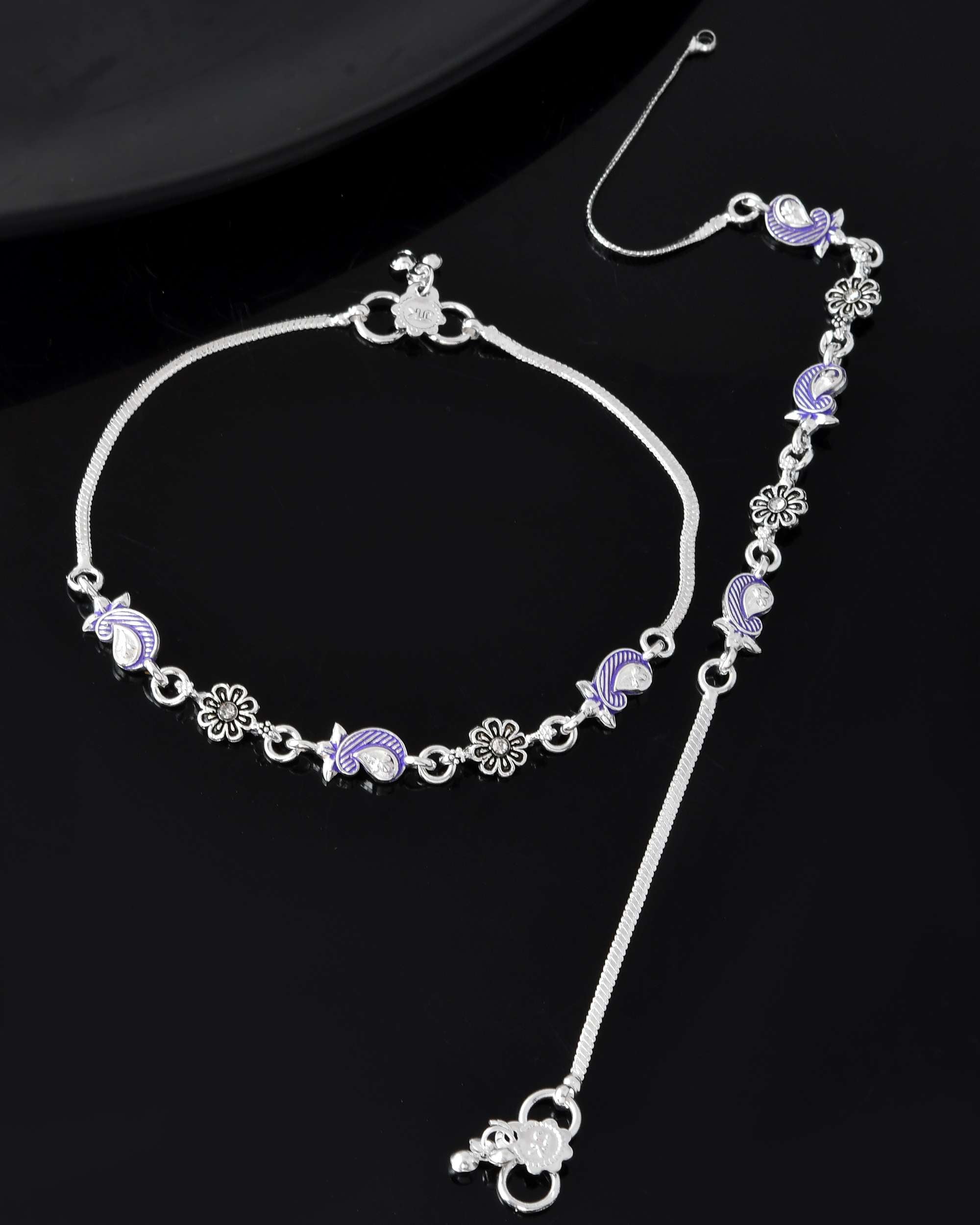 Jewels Nest Set of 2 Silver-Plated Stainless Steel Paisley & Floral Charm Anklets | Grocsy