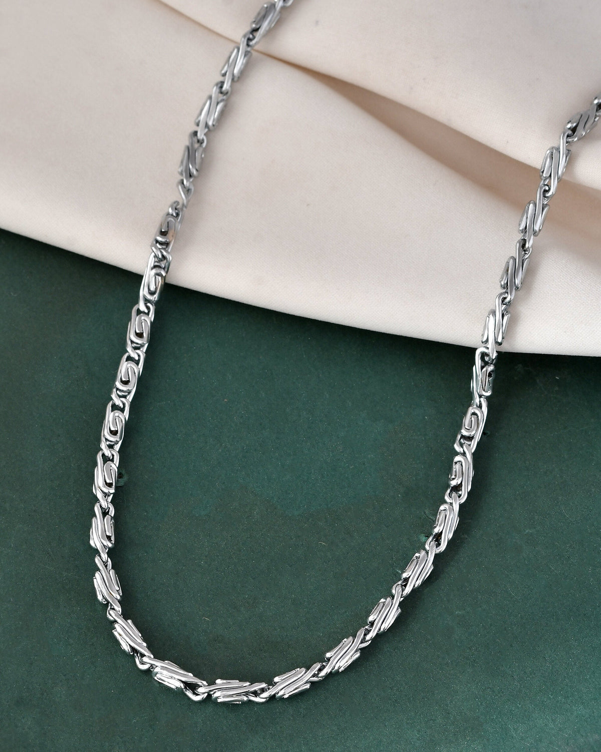 Jewels Nest Men's Silver-Tone Stainless Steel Self-Design Link Chain | Grocsy