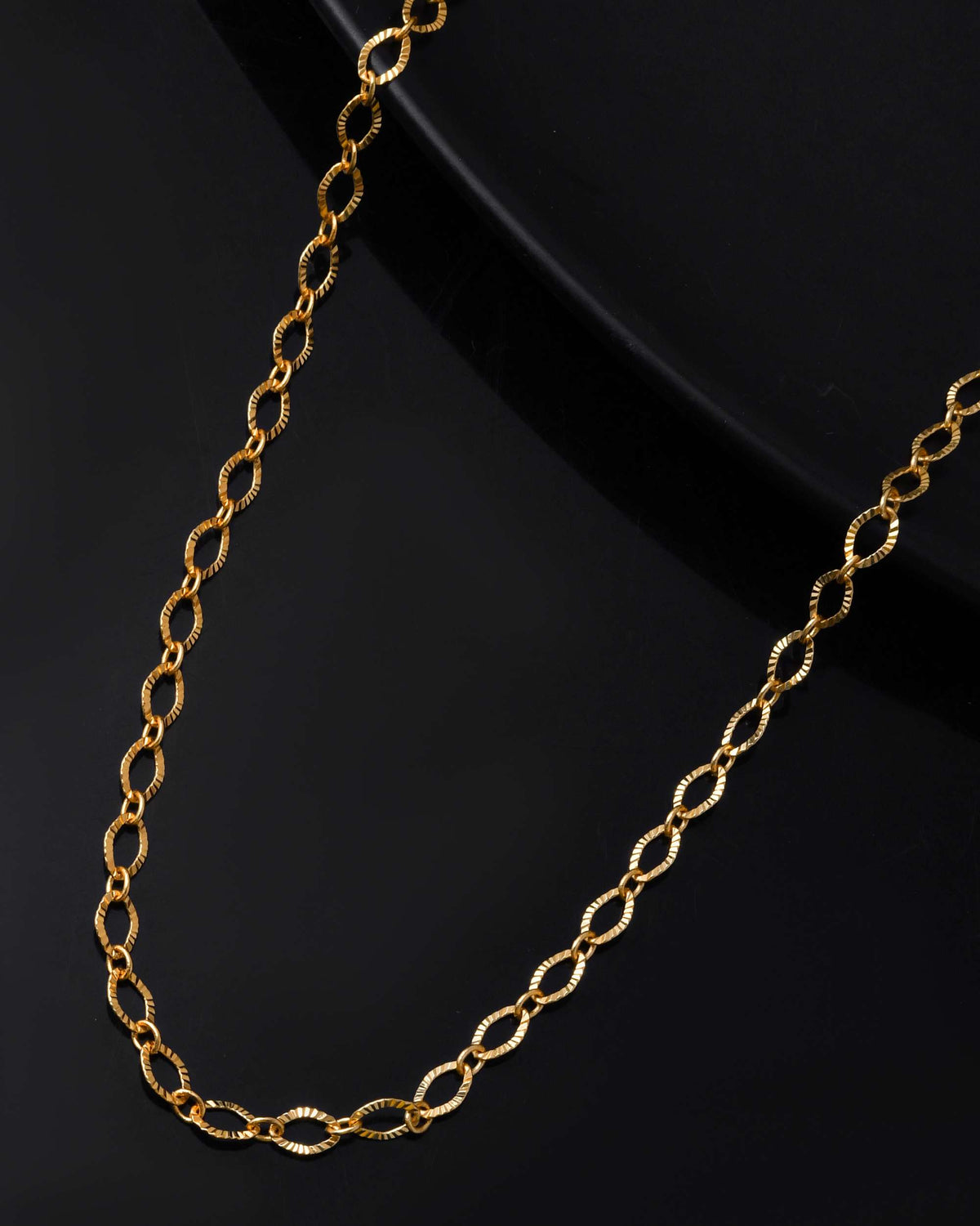 Jewels Nest Chunky Twisted Oval-Link Gold Chain | Grocsy