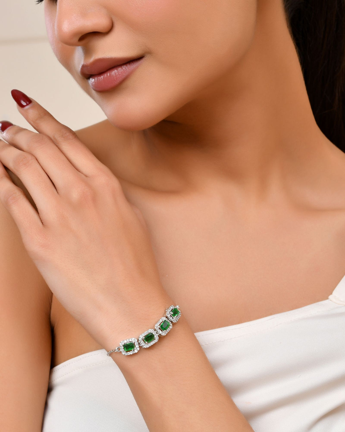 Jewels Nest Emerald Green Square Stone Diamond-Style Adjustable Bracelet | Grocsy