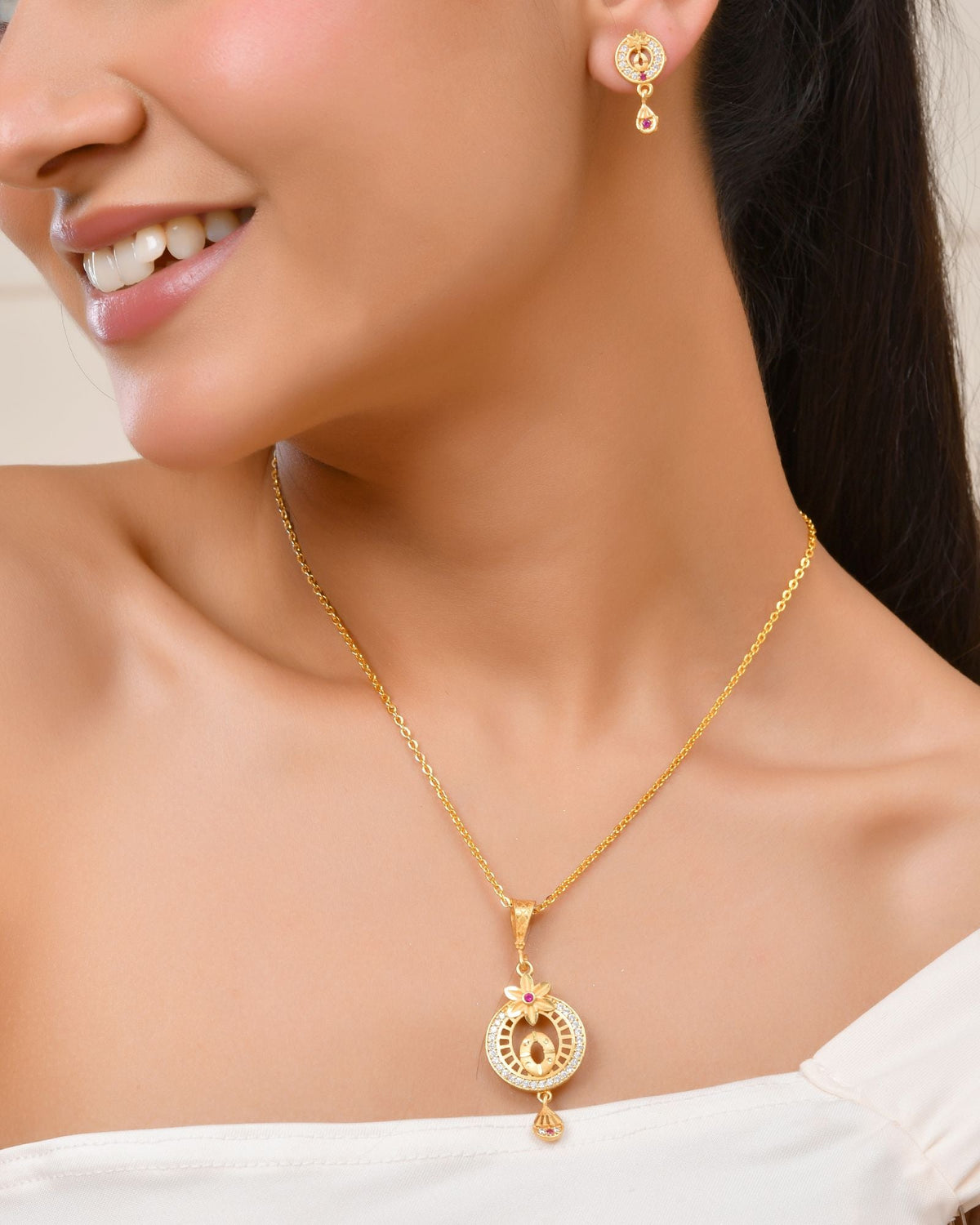 Jewels Nest Gold-Plated Circular Pendant Necklace With Matching Stud Earrings For Women | Grocsy