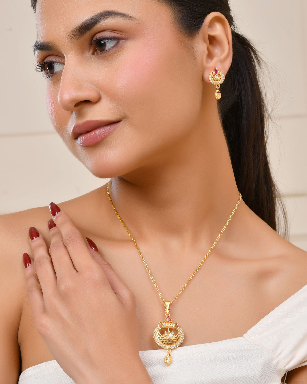 Jewels Nest Gold-Plated Traditional Pendant Necklace Set With Matching Earrings For Women | Grocsy