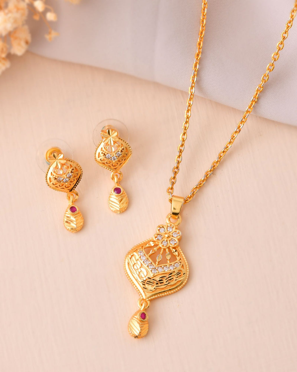 Jewels Nest Gold-Plated Floral Pendant Necklace Set With Matching Drop Earrings For Women | Grocsy