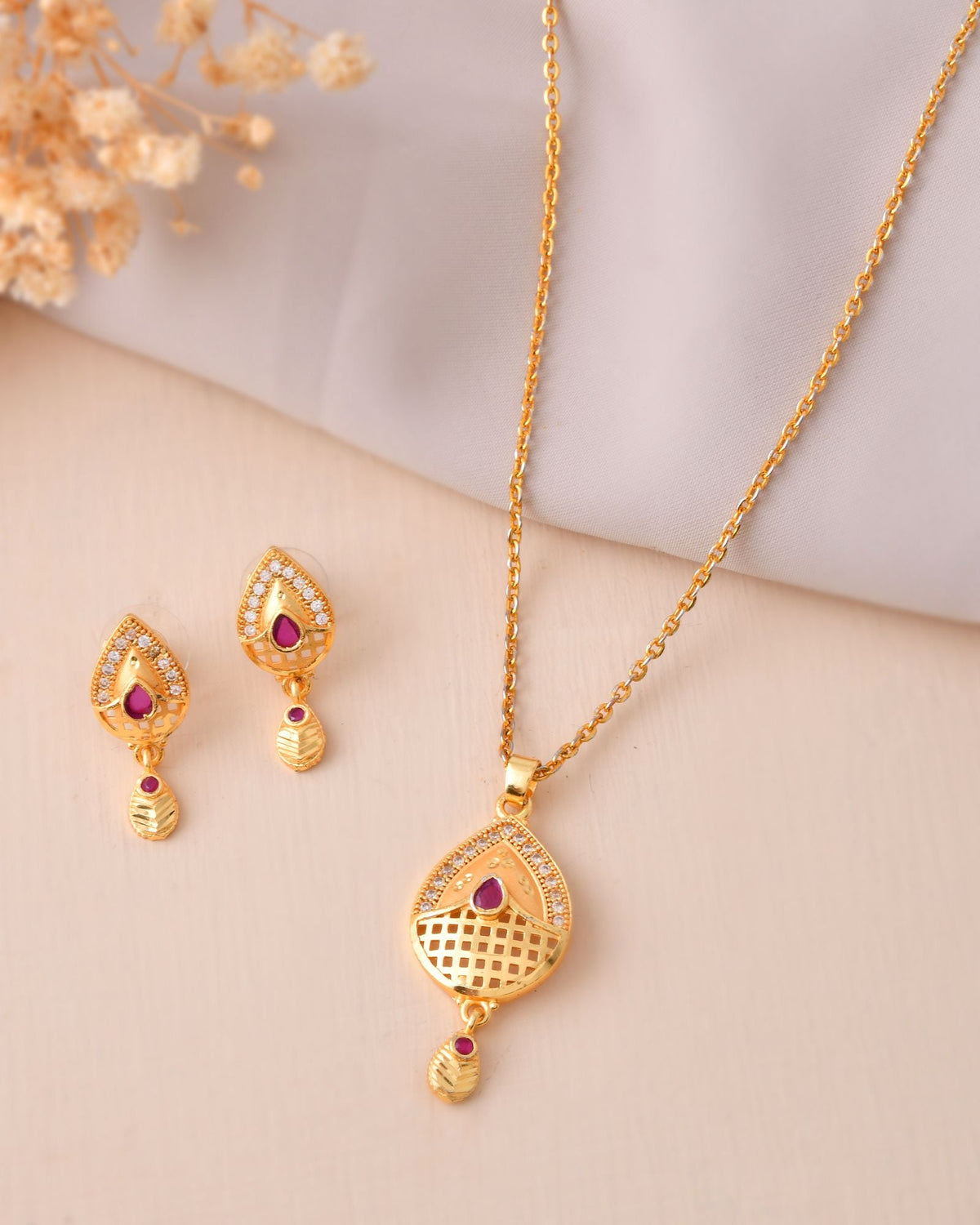 Jewels Nest Gold-Plated Teardrop Pendant Necklace Set With Matching Earrings For Women | Grocsy