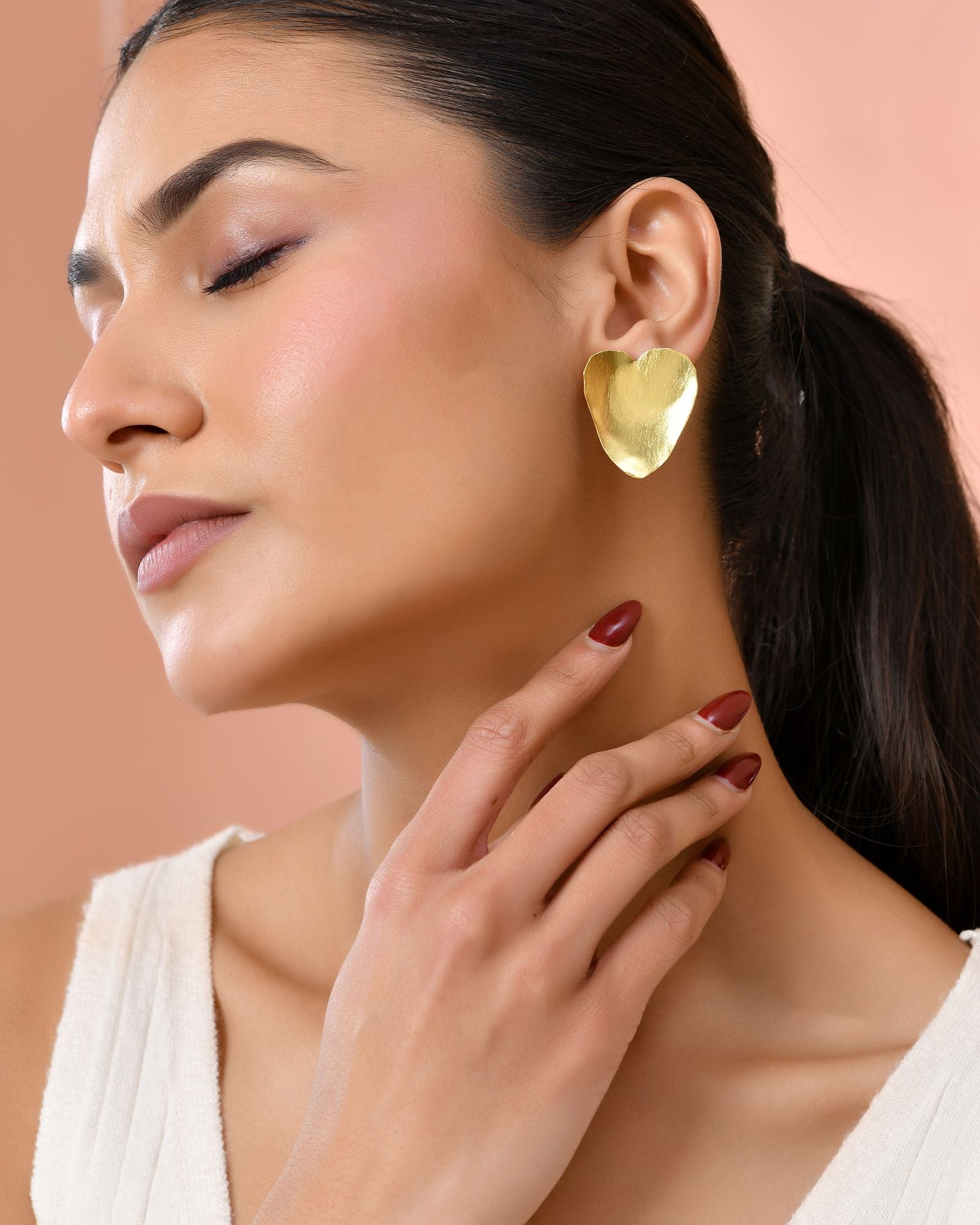Jewels Nest Gold-Tone Heart-Shaped Minimal Stud Earrings For Women | Grocsy