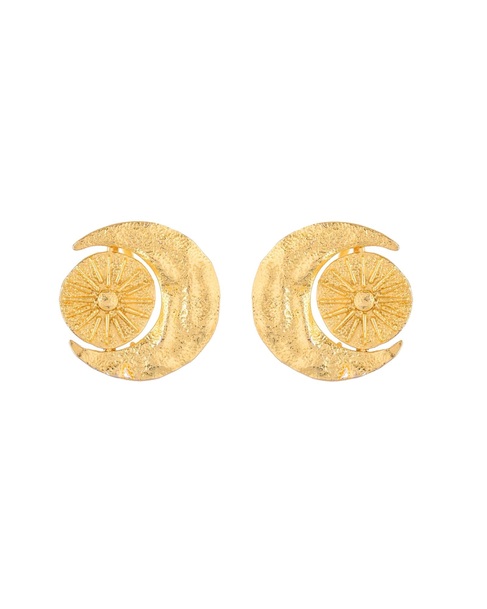 Jewels Nest Gold-Tone Textured Spiral Ear Cuff For Women | Modern Statement Jewellery | Grocsy