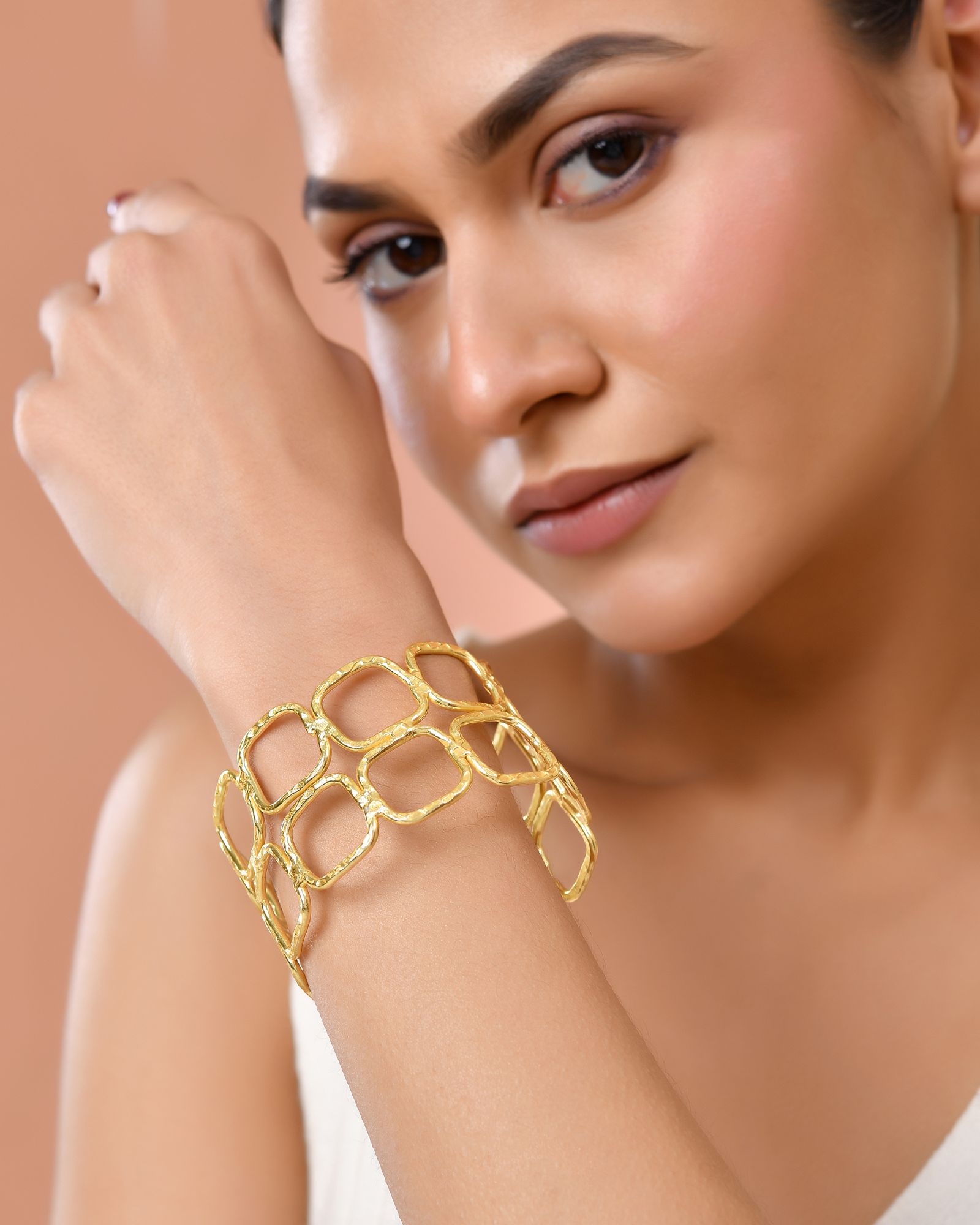 Jewels Nest Gold-Tone Geometric Link Cuff Bracelet For Women | Grocsy