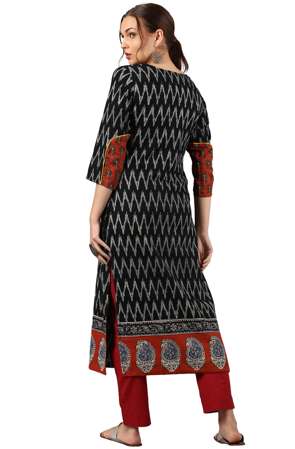 Janasya Black Cotton Ikat Straight kurta | Grocsy